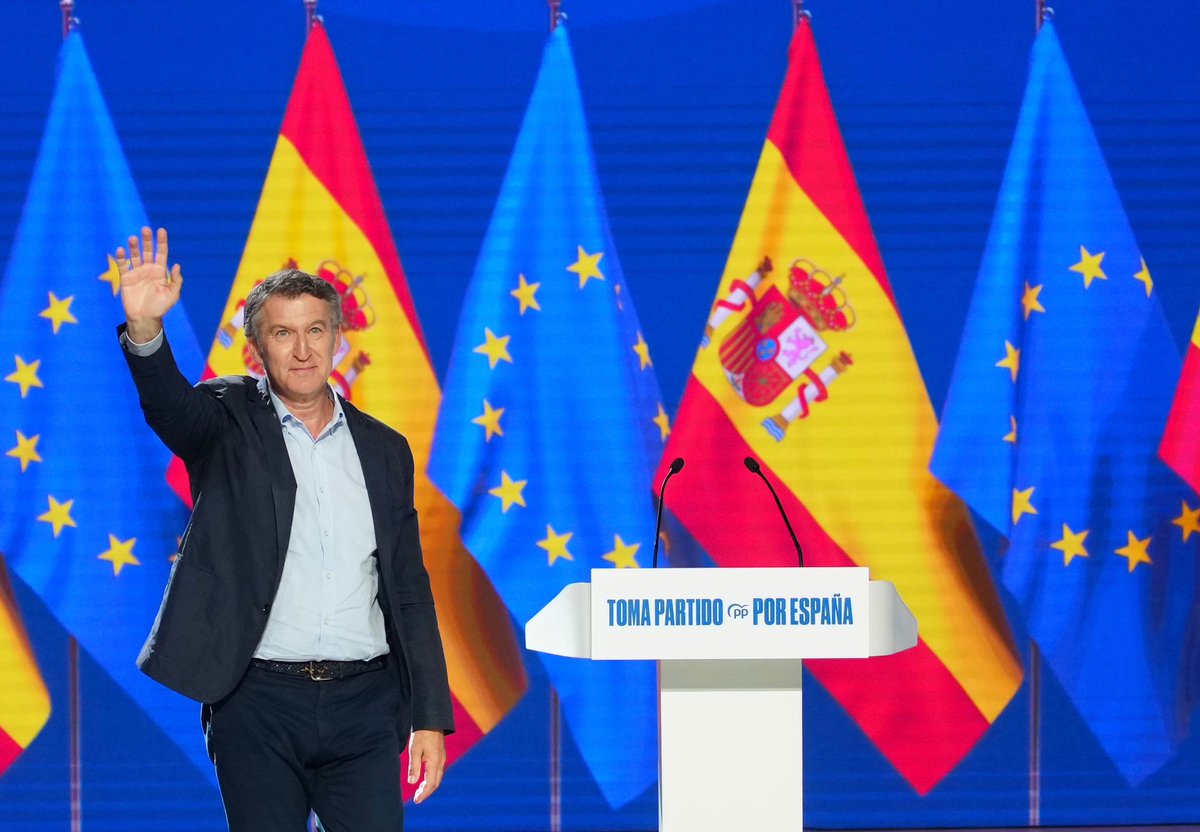 Francisco j. Solano (@fjsolano76) on Twitter photo 🔵 Fin #21CongresoNacionalPP
🔵 Sólo nuestro presidente <a href="/NunezFeijoo/">Alberto Núñez Feijóo</a> es capaz de liderar un proyecto sólido y creíble para España.
🔵 Un <a href="/partidopopular/">partidopopular</a> preparado para gobernar.
#TomaPartidoPorEspaña 🇪🇸 🔵 Fin #21CongresoNacionalPP
🔵 Sólo nuestro presidente <a href="/NunezFeijoo/">Alberto Núñez Feijóo</a> es capaz de liderar un proyecto sólido y creíble para España.
🔵 Un <a href="/partidopopular/">partidopopular</a> preparado para gobernar.
#TomaPartidoPorEspaña 🇪🇸