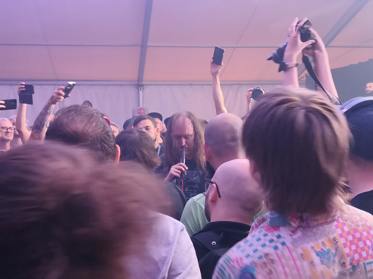 A PLACE TO BURY STRANGERS <a href="/APTBS/">APTBS</a> - #InneBrzmienia

"That's fucking crazy, man"

100000x better than Oasis live in 2025 😂