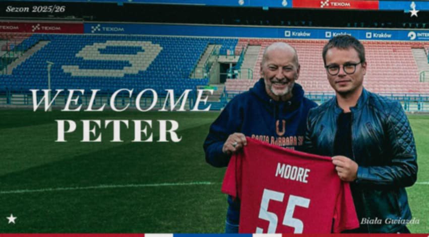 dochodzacapilka's tweet photo. 🚨📝 Oficjalnie: Peter Moore – były CEO Liverpoolu – dołącza do Wisły Kraków jako Doradca Zarządu i mniejszościowy akcjonariusz! 🔴⚪
Nowy rozdział w historii Białej Gwiazdy! ⭐️
#WisłaKraków #PeterMoore #BiałaGwiazda https://t.co/28Ke7WXQdE