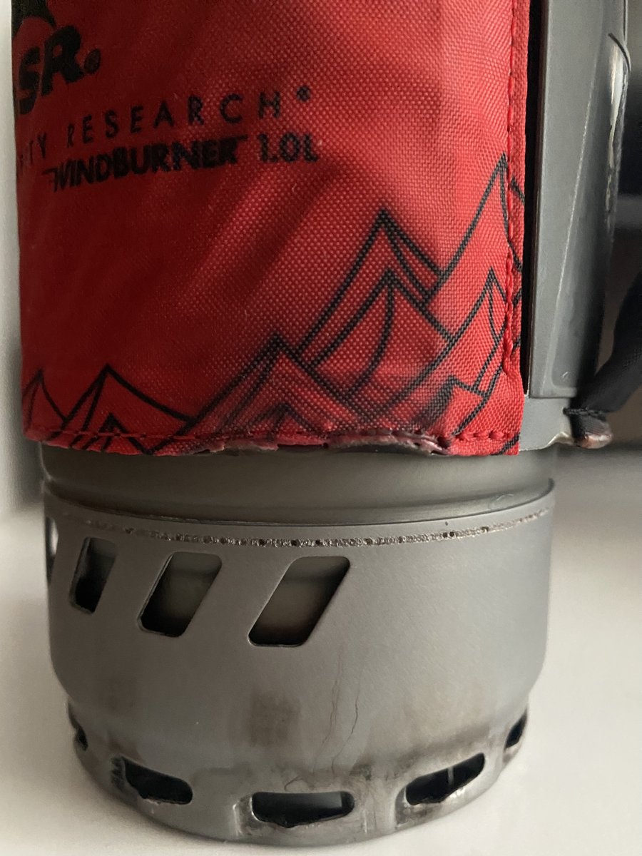 Metin_METE's tweet photo. I don't feel safe with this equipment @msrgear. All of the equipment I use is from #MSR. Can you explain to me how the material melts? Convince me that I am not making a mistake in trusting your brand. https://t.co/aVQUslE4O0