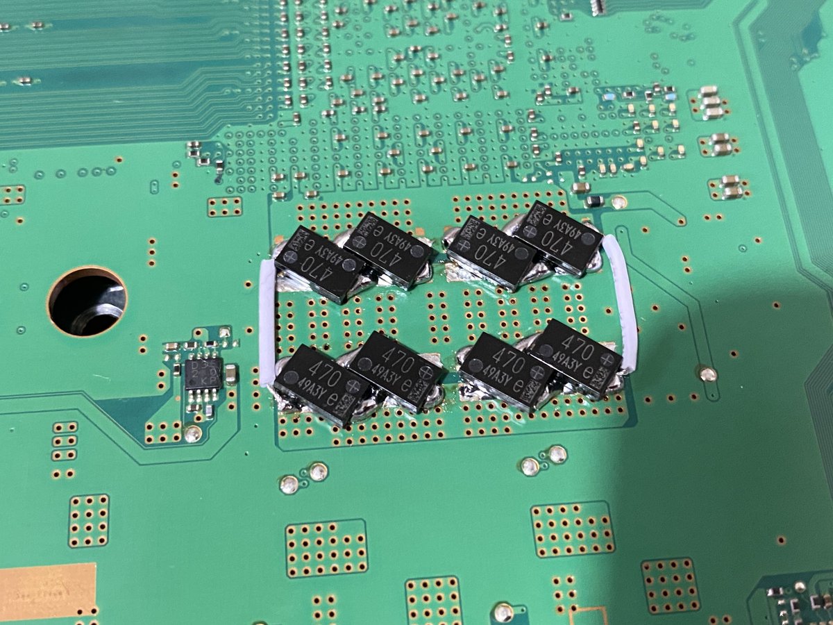 PS_Customize's tweet image. ☆プロードライザの交換
2024年8月から、Panasonic製SP-CapまたはPOSCAPに統一いたしました。

・EEF-KX0E471RB
3mΩ、125°C 5500時間
・EEF-GX0E471R
3mΩ、105°C 2000時間
・EEF-UE0E471ER
12mΩ、105°C 1000時間
・2R5TPE330M9
9mΩ、105°C 2000時間

詳しくはこちら↓
ameblo.jp/ps-customize/e…