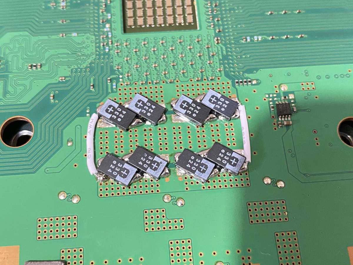 PS_Customize's tweet image. ☆プロードライザの交換
2024年8月から、Panasonic製SP-CapまたはPOSCAPに統一いたしました。

・EEF-KX0E471RB
3mΩ、125°C 5500時間
・EEF-GX0E471R
3mΩ、105°C 2000時間
・EEF-UE0E471ER
12mΩ、105°C 1000時間
・2R5TPE330M9
9mΩ、105°C 2000時間

詳しくはこちら↓
ameblo.jp/ps-customize/e…