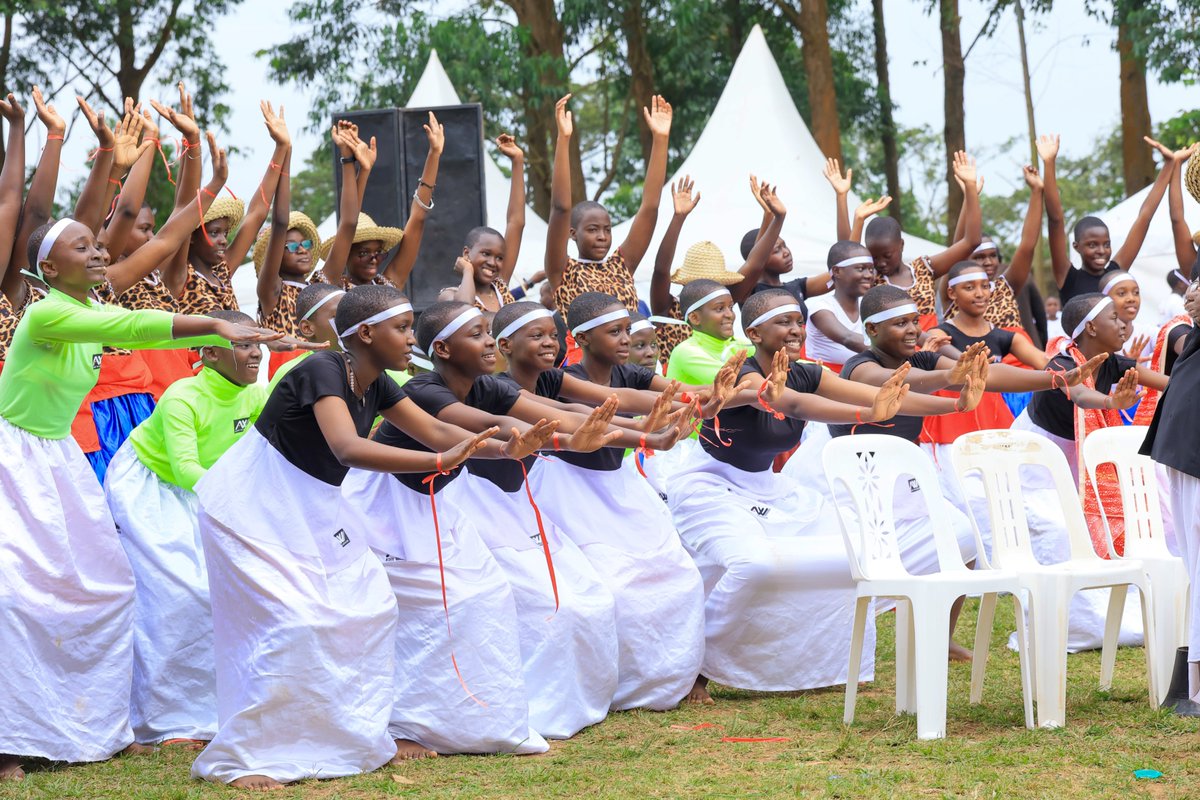 📸 PICTORIAL | MDD2025 @TRICONAOfficialUnder the theme: "Greening Environmental Protection—Our Responsibility" 🌿🎶💃
Students showcased powerful performances blending culture &amp; climate action! 🌍🔥 #BeTrue #MDD2025 #TRICONAMDD #GreeningWithTRICON