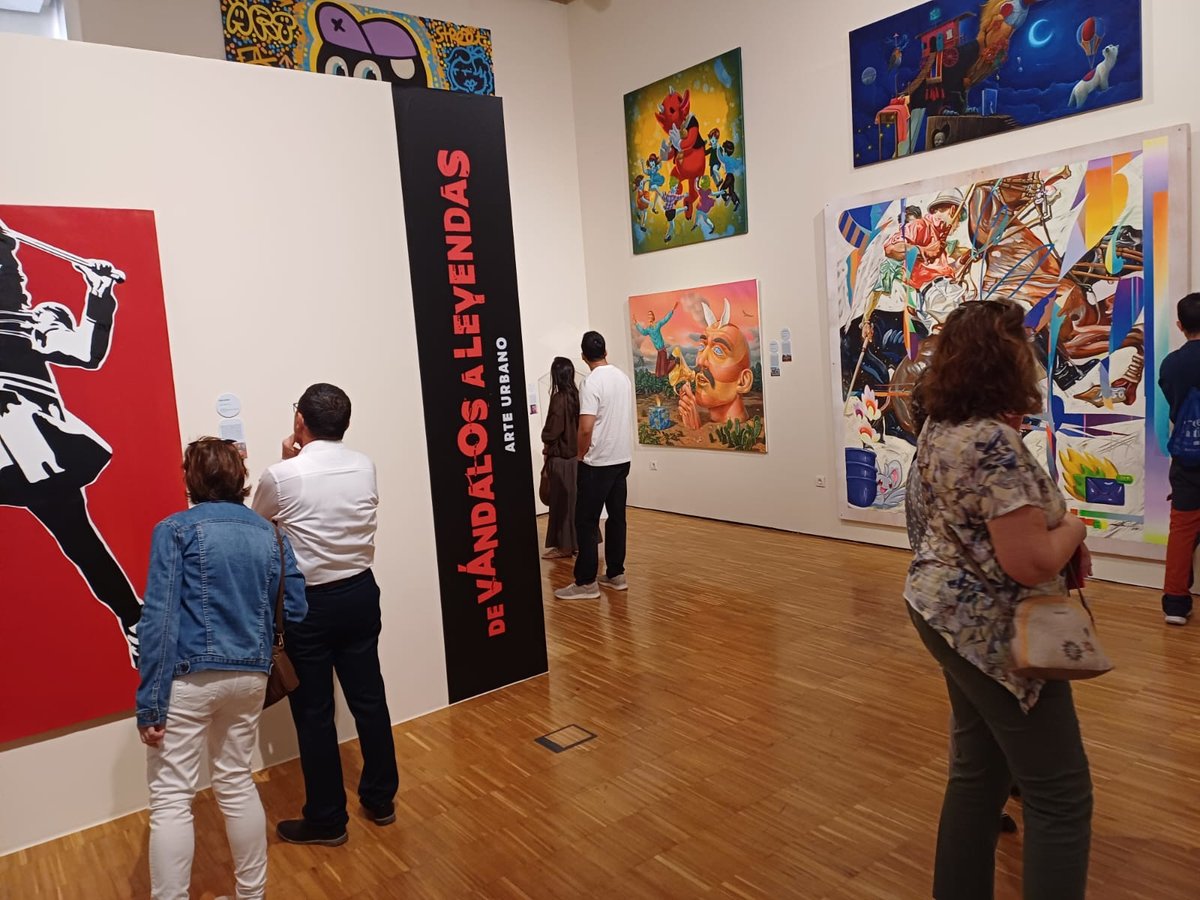 regiondemurcia's tweet photo. Más de 17.000 personas han visitado 'De vándalos a leyendas', que prorroga su estancia en el #Mubam hasta el 28 de septiembre.
Noticia: https://t.co/eWGozjUwYI https://t.co/PL3K3DozuD