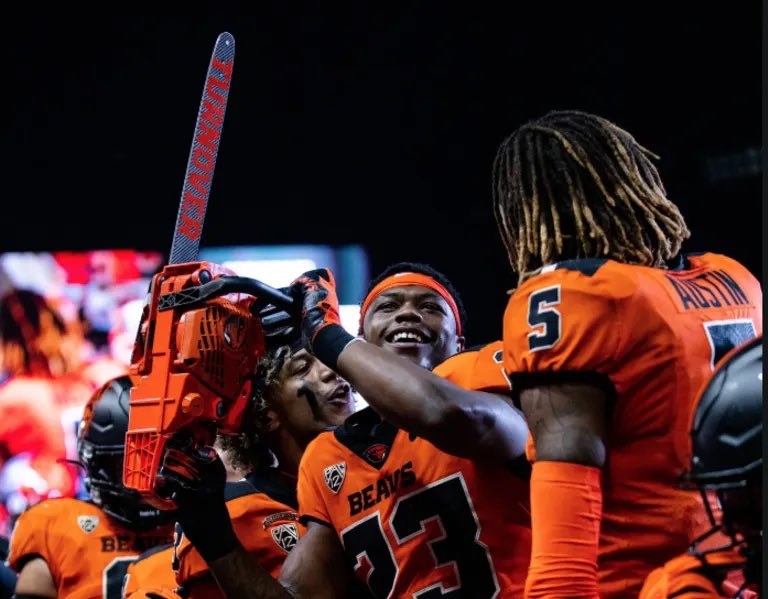 WCCSG_'s tweet image. Which school has the best Turnover prop in college football?🏈 

Which school has the worst? 🗑️