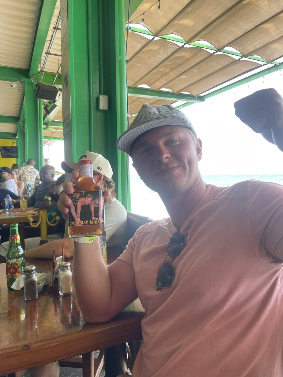 postedguy's tweet image. Misión imposible