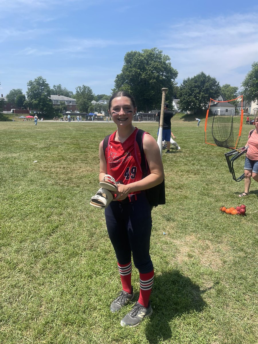 RES Angels 14U Halo advances to the Elite 8 of the Lowell All-American Tournament 
2029 Madison Fuller (Danvers) with 7 inning 1BB 6K complete game performance! 2029 Sydney Wells (St. Mary’s) with 3RBI Triple, 2029 Angelina Owumi (St. Mary’s) with two hits!