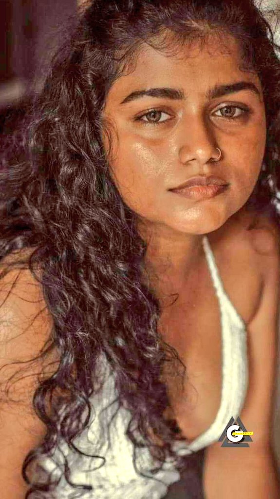 PunyaSukumar's tweet photo. #IndianPhotoshoot #IndianBeauty #Rahini https://t.co/CzdbPGNFbM