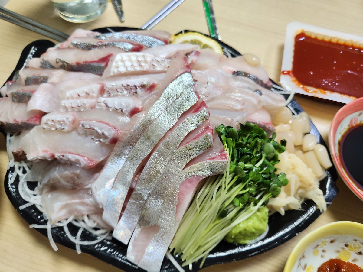 pdben3's tweet photo. 아 회 땡기네
내일은 미펀 해먹어야지 https://t.co/r9v9M0qZ9Y