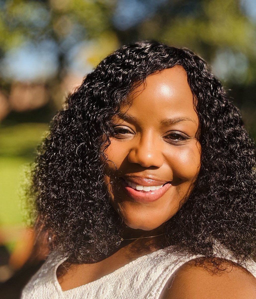 adv_fulcrum's tweet image. Fadzayi Mahere is so many things to me. She is a sister, her portrait hangs in my mother’s lounge. She is a friend, although she owes my son $100. She is a certified opponent, whenever we are up against each other in court the grass suffers. So I can tell you a few things about…