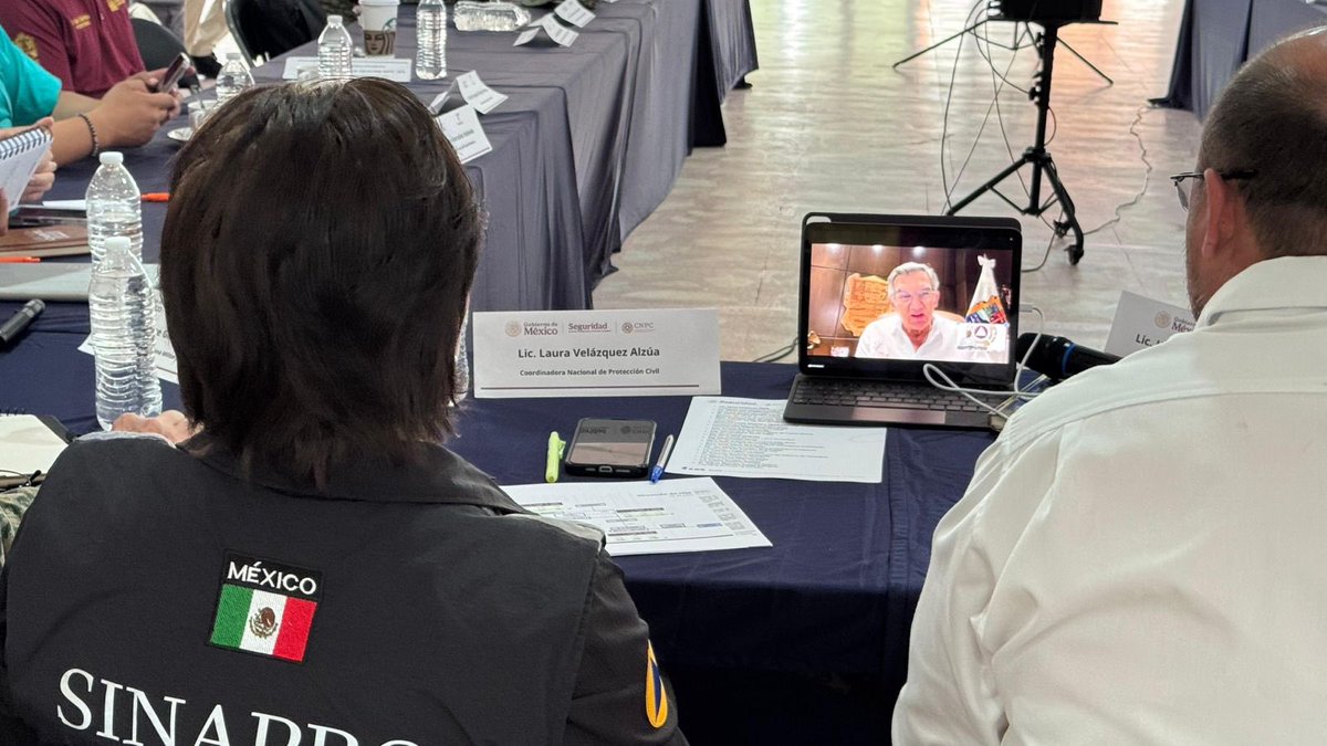 El gobernador <a href="/Dr_AVillarreal/">Américo Villarreal</a>, participó de forma virtual, mientras que de manera presencial encabezaron los trabajos el secretario general de Gobierno, Héctor Villegas y la coordinadora nacional de Protección Civil, Laura Velázquez Alzúa.