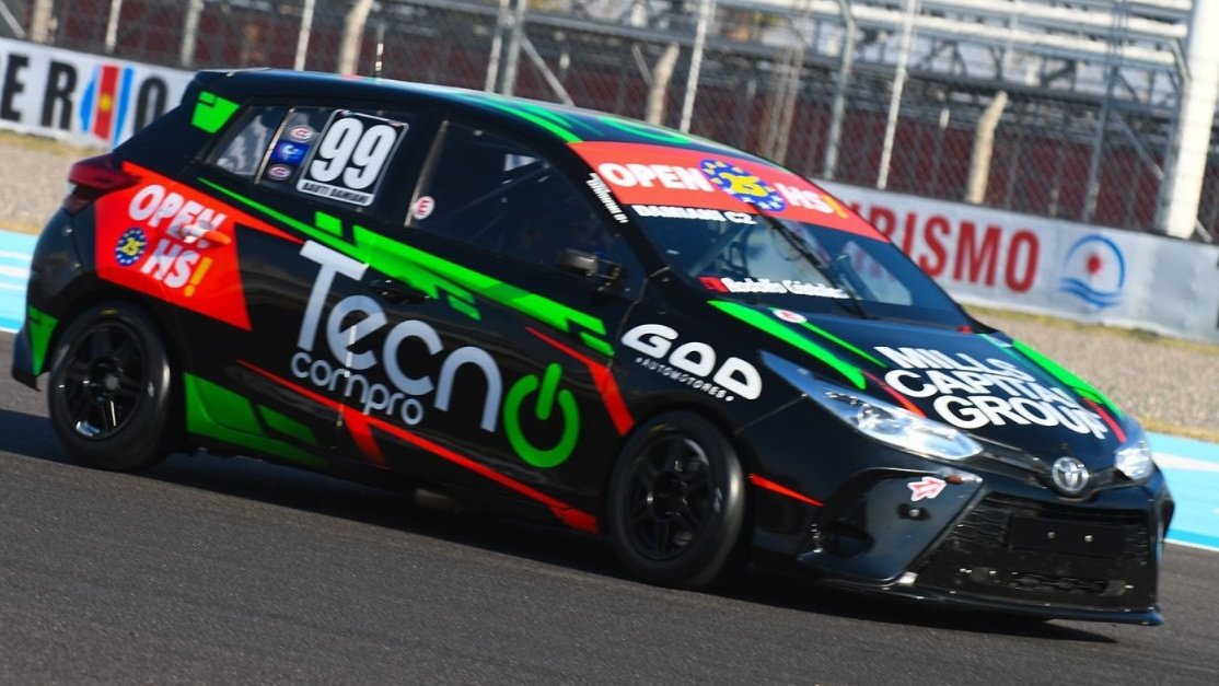 acelerando_team's tweet photo. #TurismoNacional #FinalC2
🥇Victoria para Bautista Damiani en Termas de Río Hondo 🚀
🥈Antolín
🥉Eluchans
La final termino con el pace car🏁
#TNenTermas
📸 @prensatn https://t.co/HGTOTaX6FQ