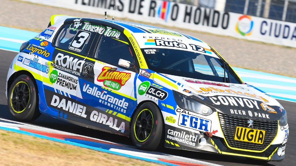 acelerando_team's tweet photo. #TurismoNacional #FinalC2
🥇Victoria para Bautista Damiani en Termas de Río Hondo 🚀
🥈Antolín
🥉Eluchans
La final termino con el pace car🏁
#TNenTermas
📸 @prensatn https://t.co/HGTOTaX6FQ