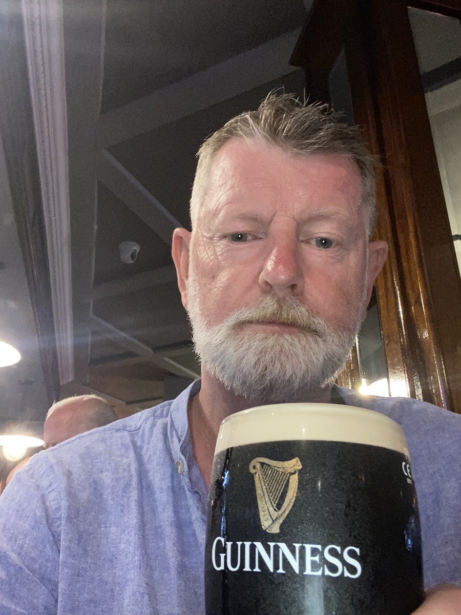 Lord Tweet tweet media