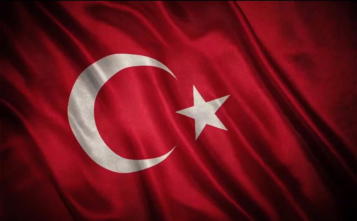 Pençe-Kilit Harekâtı’nda 28 Mayıs 2022’de şehit düşen P. Ütğm. Nuri Melih Bozkurt’un naaşını arama çalışmaları sırasında, 6 Temmuz 2025’te metan gazından etkilenerek şehit olan 5 kahraman askerimize Allah’tan rahmet dileriz. Mekânları cennet, ruhları şad olsun. Türk Silahlı