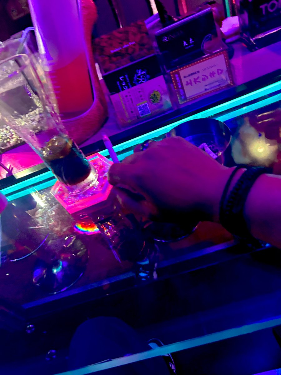 本日も締めくくってきた‼️
やっぱりここは楽しいし、学ぶことも多い‼️
人は調子に乗ると、浴槽に💩が逆流してくるらしい！！
#大阪ミックスバー
#大阪日本橋バー
#クラシアンよりも管理会社
#浴槽うんこ