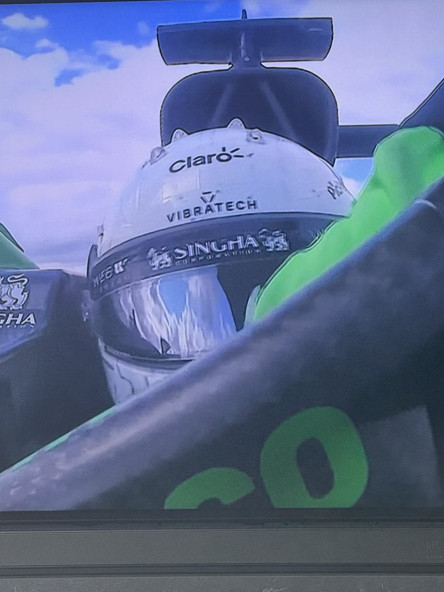 Woo hoo I’m wearing the right colour shirt and Nico proving you should never give up! Of course I had to look up Vibratech…..!😉🍆🧡💚🤩🏁🇬🇧#britishgrandprix #f1 #men #goosebumps #vibrations