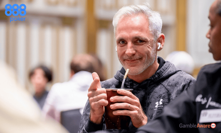 #lectores en el Día 2⃣ del #MainEvent: 

<a href="/mamelroman/">Jose Lesta</a> 158K
<a href="/Choki70/">Andres Korn</a> 152K
<a href="/briansaspoker/">Brian Saslavchik</a> 139K
<a href="/deeemod/">Juan Barattini</a> 99K
Miguel Ángel José 96K
<a href="/marcoguibert87/">marco guibert</a> 88K
D. Santarelli 62K
Damián Salas 61K
Fede Castaing 60K
<a href="/MatyTag/">MatiT ♠️</a> 55K
Hugo Nazar 54K
Santi Trujillo 48K
<a href="/tinchogava/">Martín Gavasci</a> 38K
<a href="/gonaraujo7/">Gonzalo Araujo</a> 17K