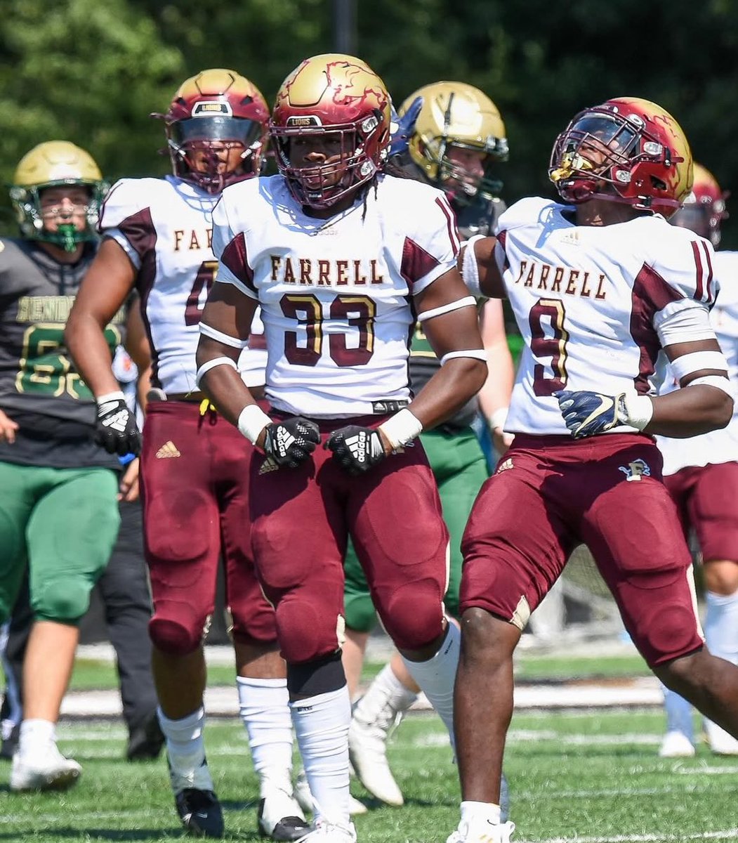 i’m proud to announce the start of my high school career! At Monsignor Farrell. Staten Island, New york.#Golions 🦁 🤞🏽