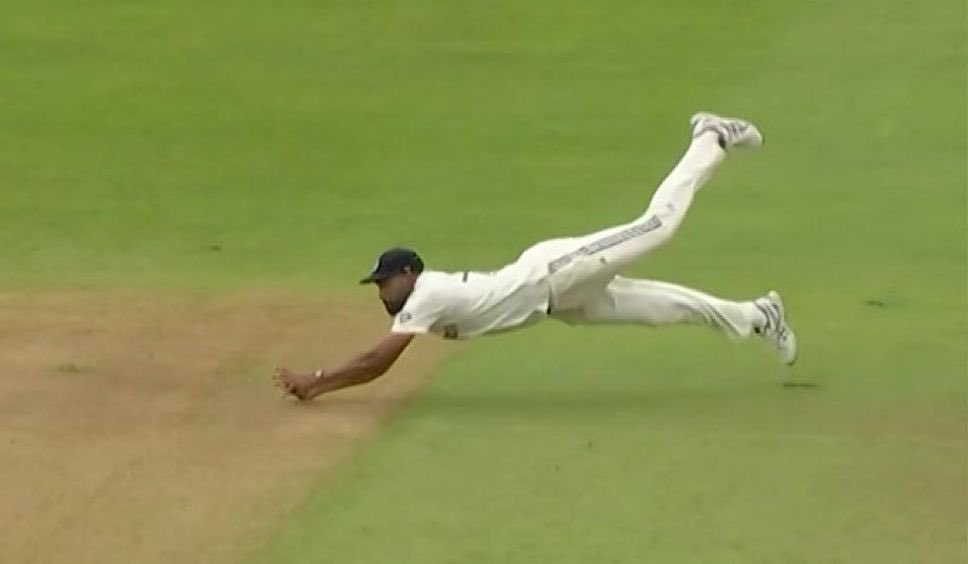 sachin_rt's tweet image. A 𝘚𝘩𝘶𝘣lime innings from the 𝘮𝘢𝘯 of the moment! 🌟
Congratulations, @ShubmanGill, on powering India to a brilliant Test victory! 🇮🇳
@RishabhPant17, @klrahul, and @imjadeja batted very well, especially in the 2nd innings.
India’s approach was to take England out of this…