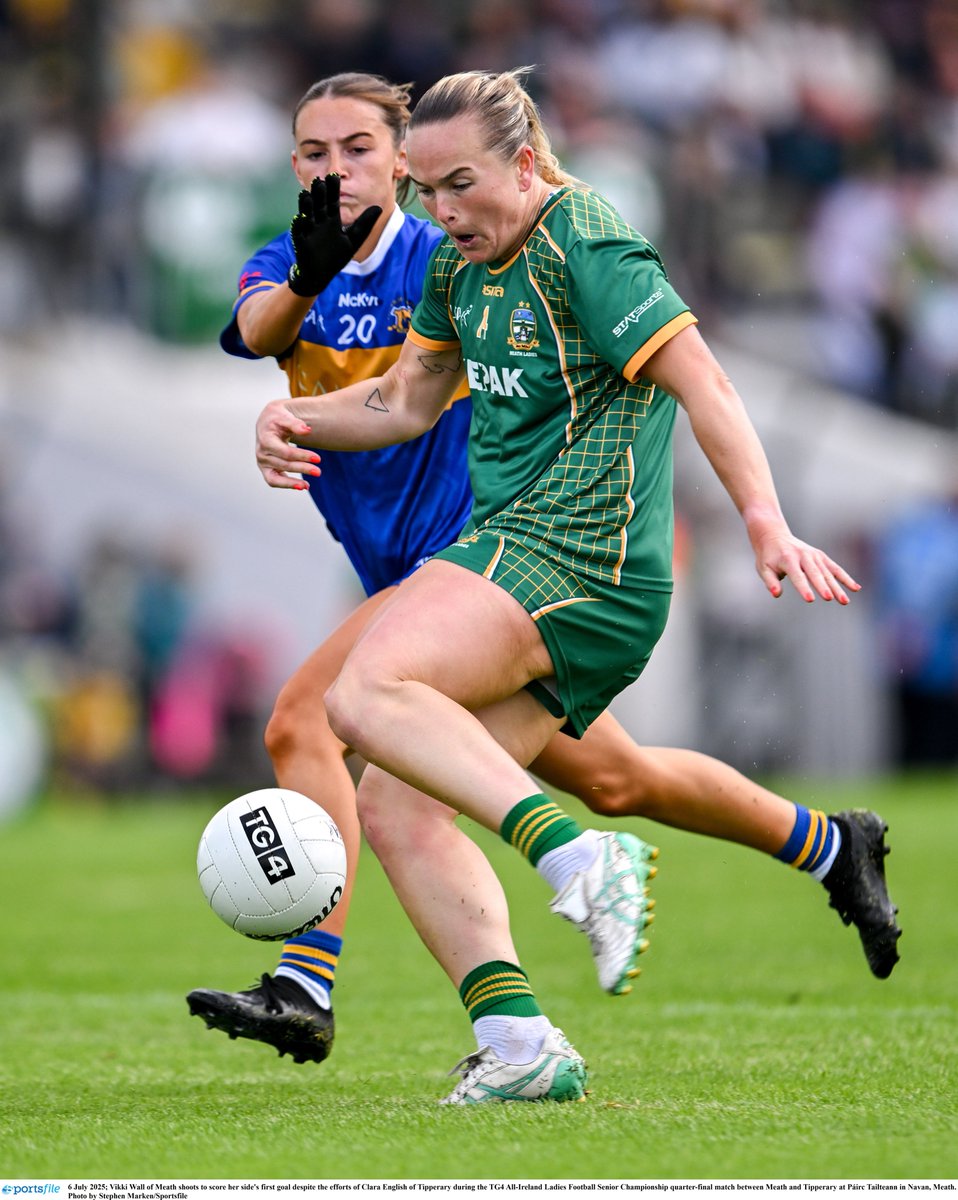 Spórt TG4 (@sporttg4) on Twitter photo 🚨 Scór Leathama
<a href="/meathladiesMLGF/">Meath LGFA</a> 2-09
<a href="/TippLadiesFB/">Tipp Ladies Football</a> 0-02
Seo mar a sheasann sé ag leath ama i bPáirc Tailteann. 🚨 Scór Leathama
<a href="/meathladiesMLGF/">Meath LGFA</a> 2-09
<a href="/TippLadiesFB/">Tipp Ladies Football</a> 0-02
Seo mar a sheasann sé ag leath ama i bPáirc Tailteann.