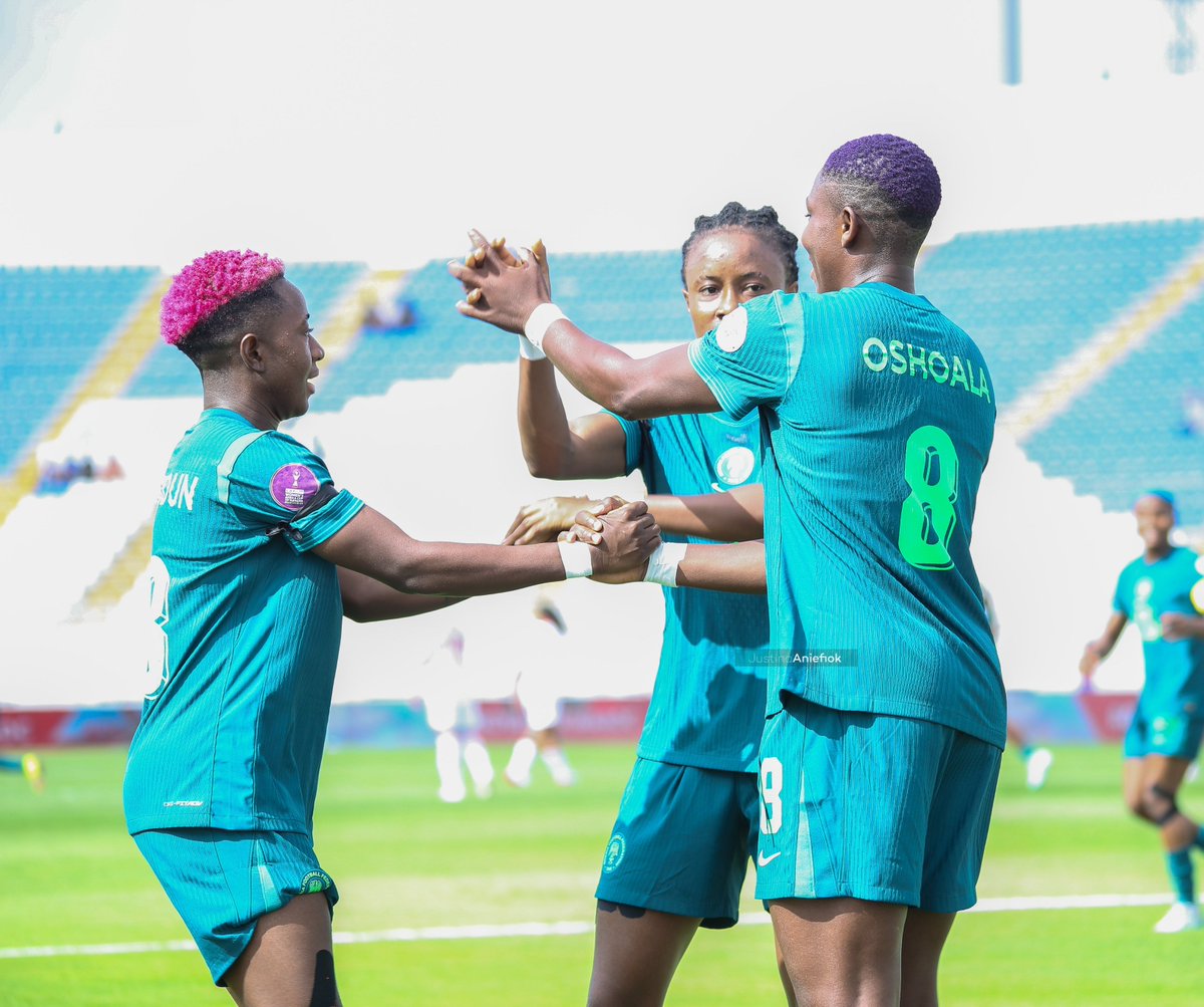 Making of Champions (@makingofchamps) on Twitter photo Half Time: Nigeria 🇳🇬 2⃣ -0⃣ Tunisia 🇹🇳
The Super Falcons got off to a good start in the first 45mins against Tunisia, heading into the break through an Asisat Oshoala's goal in the 4th minute. 
Rinsola Babajide added a second goal in added time of the first half, giving Half Time: Nigeria 🇳🇬 2⃣ -0⃣ Tunisia 🇹🇳
The Super Falcons got off to a good start in the first 45mins against Tunisia, heading into the break through an Asisat Oshoala's goal in the 4th minute. 
Rinsola Babajide added a second goal in added time of the first half, giving
