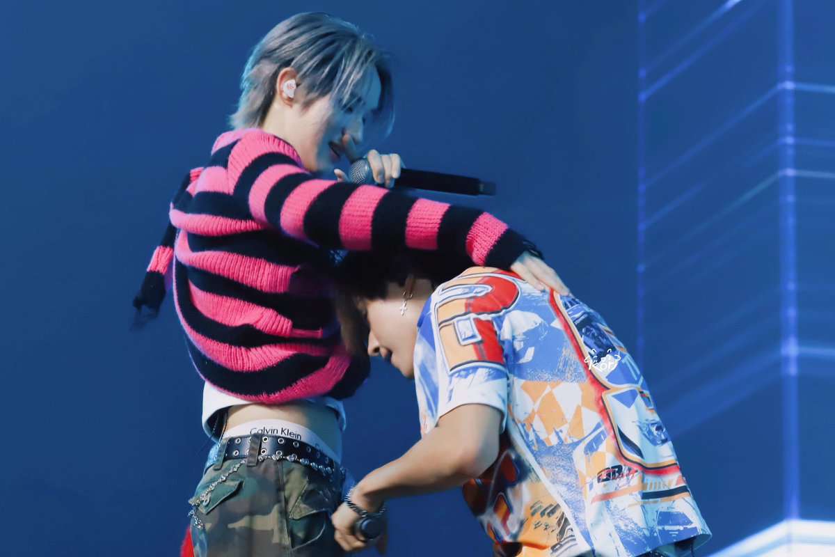 Kori1008's tweet photo. 𝑳𝒂𝒏𝒅 𝒊𝒏 𝒚𝒐𝒖𝒓 𝒔𝒂𝒇𝒆 𝒛𝒐𝒏𝒆🩷🩵

#MIXEDPOPxLYKN
#nnutdan #hongshihoshi https://t.co/YGmuWsrCQf