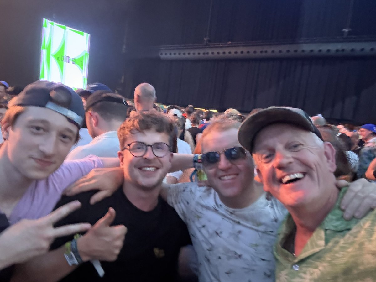 Wayne Booth (@waynebooth1) on Twitter photo Great weekend at <a href="/RockWerchter/">Rock Werchter</a> too many good bands to mention but <a href="/CymandeOfficial/">Cymande</a> <a href="/IggyPop/">Iggy Pop</a> <a href="/GreenDay/">Green Day</a> <a href="/gurriersband/">Gurriers</a> <a href="/BarryCantSwim/">Barry Can't Swim</a> were my favourites, met so many nice people, much cleaner & more commercial than most UK festivals, Belgium it’s been a blast - thank you 🇧🇪 🎸 ☀️ Great weekend at <a href="/RockWerchter/">Rock Werchter</a> too many good bands to mention but <a href="/CymandeOfficial/">Cymande</a> <a href="/IggyPop/">Iggy Pop</a> <a href="/GreenDay/">Green Day</a> <a href="/gurriersband/">Gurriers</a> <a href="/BarryCantSwim/">Barry Can't Swim</a> were my favourites, met so many nice people, much cleaner & more commercial than most UK festivals, Belgium it’s been a blast - thank you 🇧🇪 🎸 ☀️