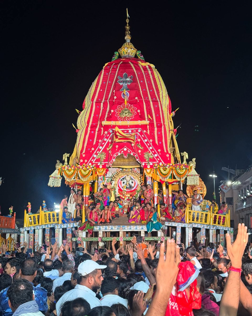 Jay Jagannath 🙏 
ସୁନା ବେଶରେ ମହାପ୍ରଭୁ ✨❤️🙏