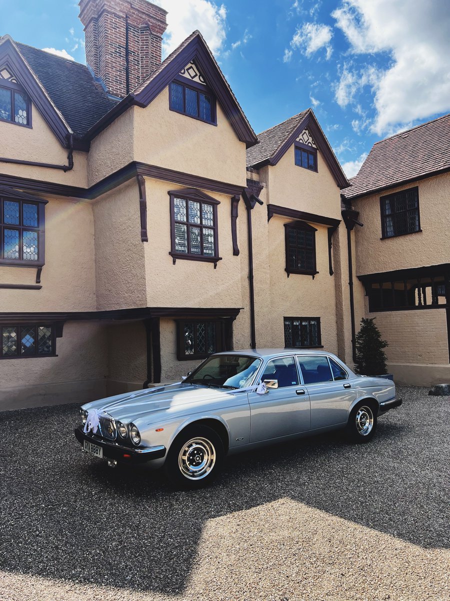 LUDENClassics's tweet photo. Probably the pinnacle of saloon cars https://t.co/qQGRA477Qs