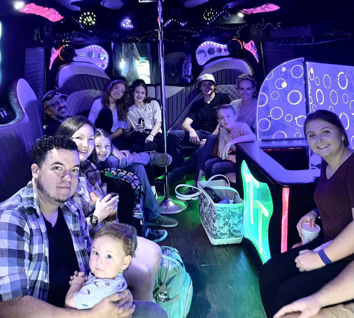 When the crew rolls 12 deep and every seat is VIP. 🚐💃 That’s the Tipsy Transit standard. Ready to roll?
Call (229) 234-1448
#GroupGoals #RollWithUs #TipsyTransit #UnrealExperience