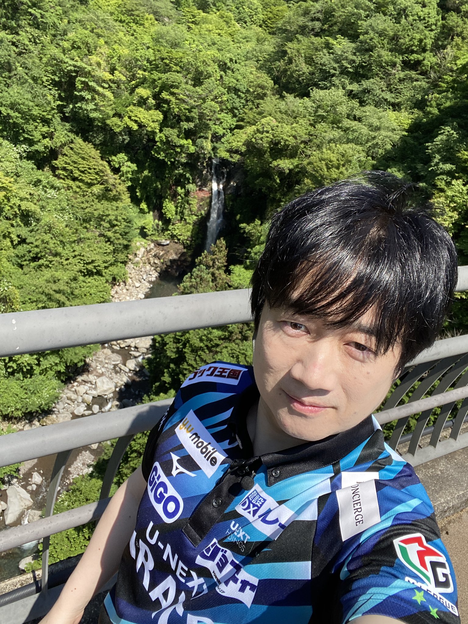 自信をもって人を動かす | 小林 剛 |本 | 通販 | Amazon