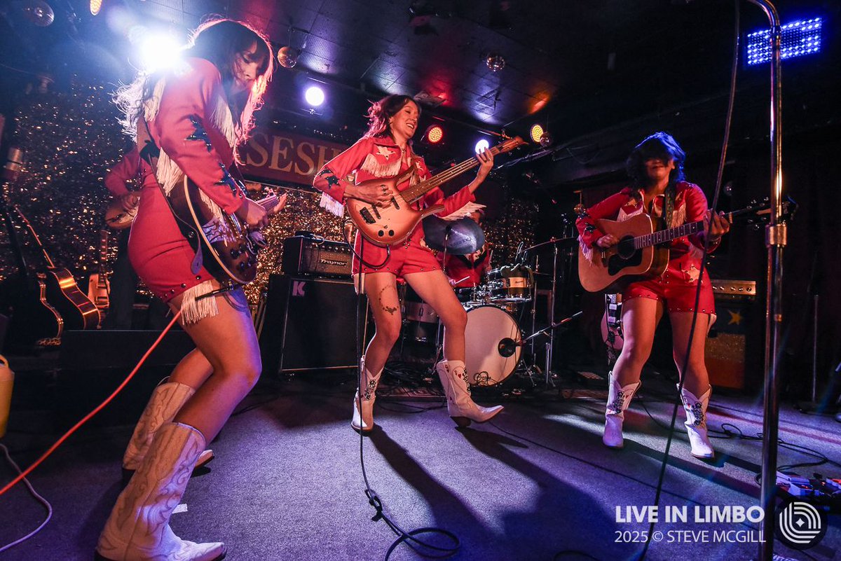 Concert Photos: Les Hay Babies with Swindlers at The Horseshoe Tavern 

📸: Steve McGill

liveinlimbo.com/2025/07/06/con…