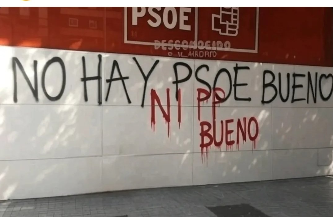 Antoniovillar73's tweet image. Toda una declaración de intenciones la de #LoPp
🚨 No gobernar en coalición con @vox_es. Así agradece las decenas de municipios donde hay coalición.
🚨 No pactar con este #LaPsoe.
Osea que son de los que piensan que hay un Psoe bueno.
Como dice @J_V_Madrid 
Ni Psoe ni Pp bueno.