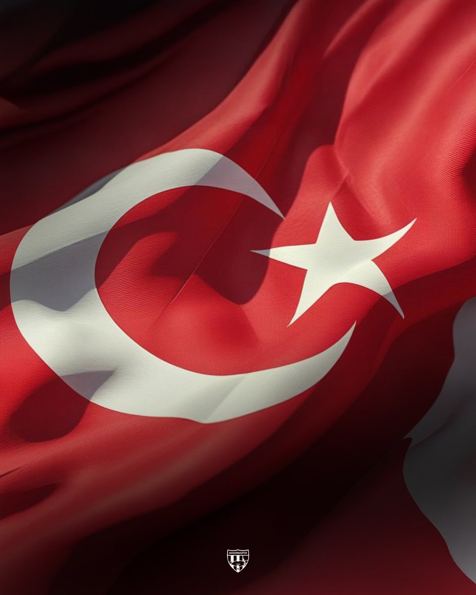 Pençe - Kilit Harekâtı operasyon bölgesinde icra edilen arama-tarama faaliyeti esnasında metan gazına maruz kalarak şehit düşen kahraman askerlerimize Allah’tan rahmet; kederli ailelerine, Türk Silahlı Kuvvetlerimize ve milletimize başsağlığı dileriz.