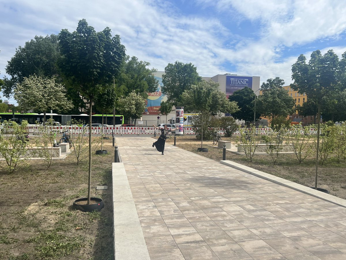 mochimochimuuch's tweet image. EUツアー最終日！
ANIME MESSE day2 Danke schön‼︎
2日間、沢山の方に見ていただき感謝☺️

ツアーで訪れた地域の美しい街並みや、各地の皆様の優しさに触れて心がジーンとしてます😌💓
また絶対行きたい！！

#KOIAI