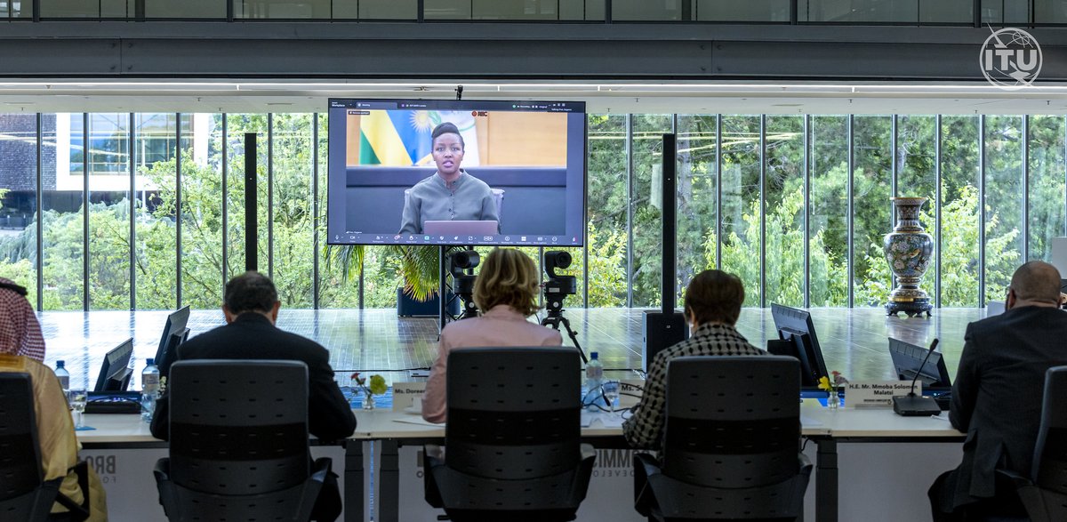 UNBBCom's tweet image. Highlights from the @UNBBCom 15th Anniversary Meeting — Special Guests and Commissioners, past and present, reflected on progress and shared experiences from 15 years of advancing global connectivity.
