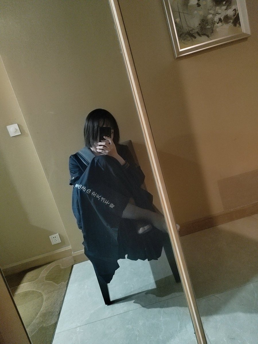 以后我恨谁就让ta去学医