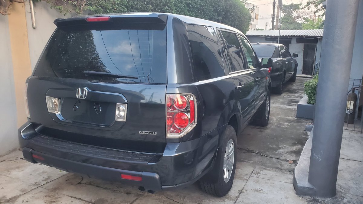 Honda Pilot 2006 🇺🇲Used
✅️Accident Free, 2025 Entry 
✅️Duty-fully Paid,First Body
✅️Sound Engine,Extremely Sharp 
✅️Factory fitted Ac,Alloy Wheels
✅️Low Milage,Sharp Fabric 
Interior, Low Milage 
✅️New 4 Tyres, Buy And Drive 
 [Additional info,Pictures &amp;Price]👇