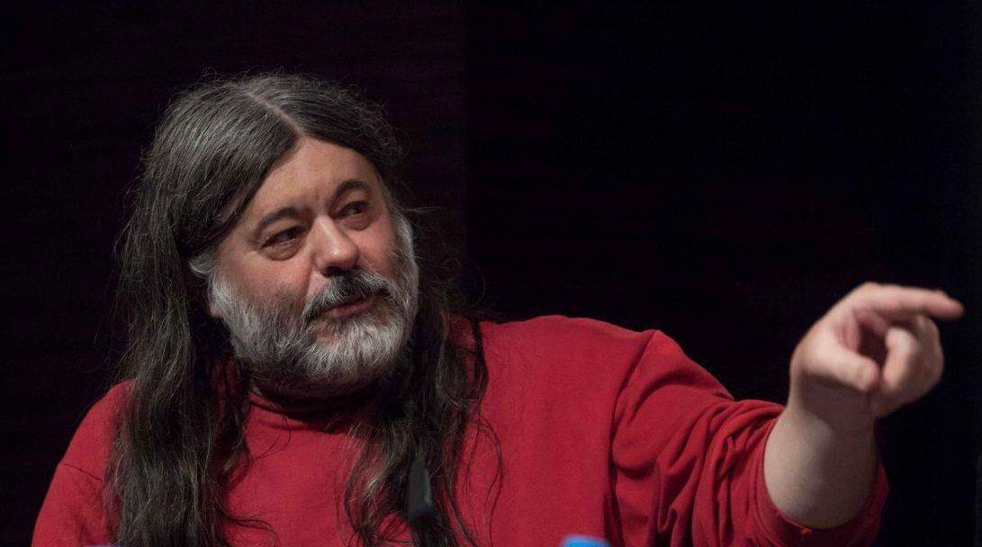 danas bi Teofil napunio tek 60. 
i ništa kao njegov sud i niko kao on nedostaje prethodnih pola godine. Jurica Pavičić, Ante Tomić, Miljenko Jergović, Boris Dežulović u zbiru pokrivaju teme njegovog interesa i zajednički prostor ali jednostavno fali. nema supstitucije