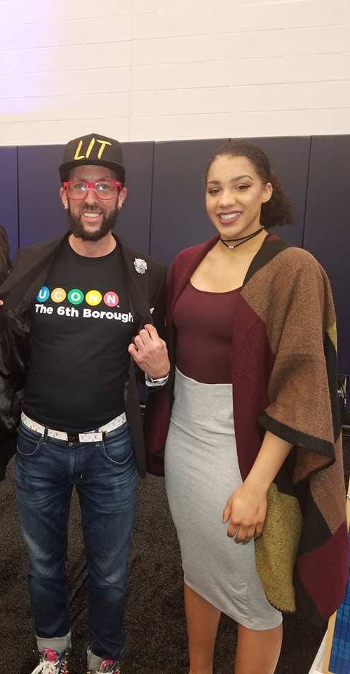 alanbarcoff's tweet image. UConn once again will be STRONGLY represented at the 2025 WNBA all-star game by the women I am posed with here over the years 💪 @UConnWBB @UConnAlumni @WNBA @CardPurchaser @wnba @wnbacardscom #WNBAAllStar2025 @DallasWingsPR