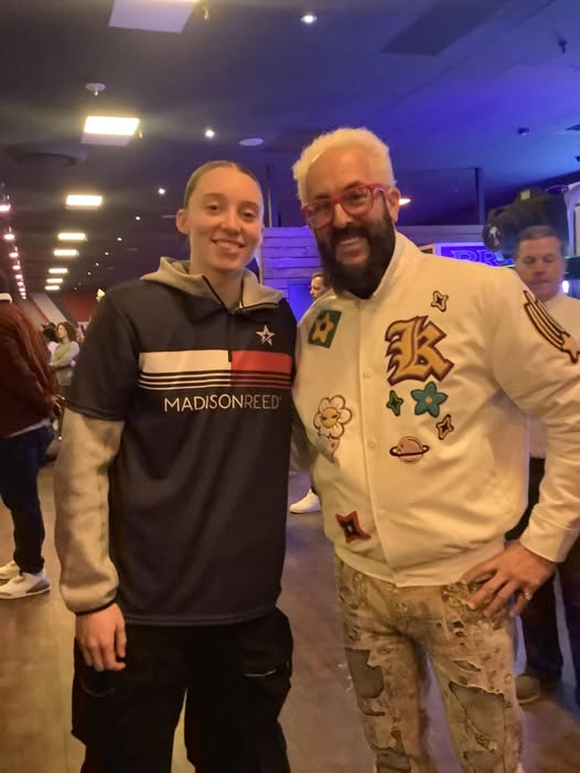 alanbarcoff's tweet image. UConn once again will be STRONGLY represented at the 2025 WNBA all-star game by the women I am posed with here over the years 💪 @UConnWBB @UConnAlumni @WNBA @CardPurchaser @wnba @wnbacardscom #WNBAAllStar2025 @DallasWingsPR