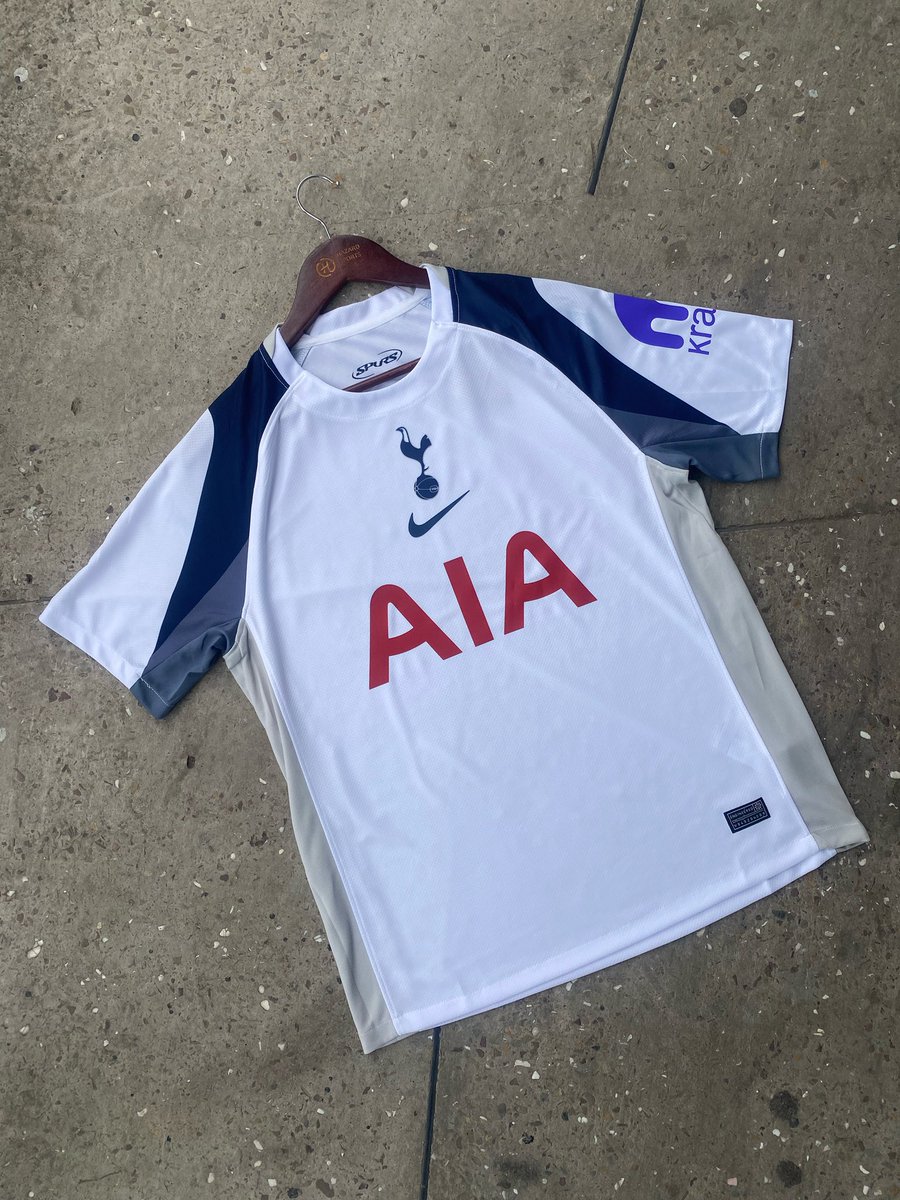 Kits For 2025/26 Season 
Available In All Sizes 

📦🛍️160gh

Kindly Call Or WhatsApp +233248662952