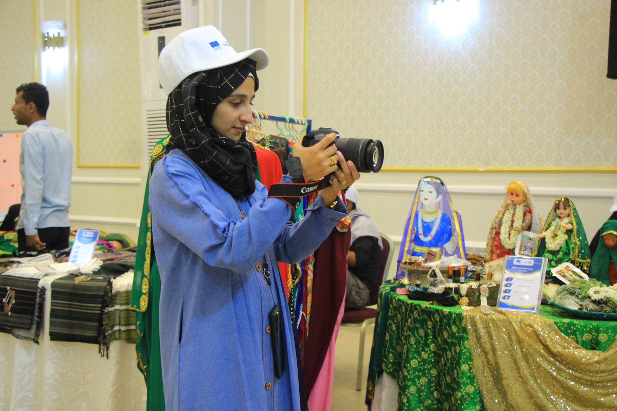 UNDPYemen's tweet photo. Since 2016, the  #ERRY Joint Programme has supported over 2.1 million Yemenis in rural areas with:

🧵Small businesses
☀️Clean energy
🌱Agriculture
🧕Women’s empowerment
🕊️Peacebuilding

Funded by the @EUinYemen &amp; @SwedeninJO 

More: https://t.co/EOGTWnwOhs

#RuralDevelopmentDay https://t.co/YcnehM0UTz