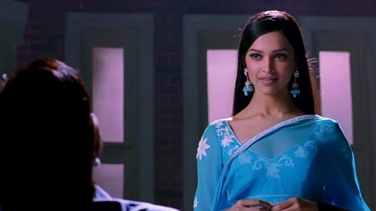 liveinframes's tweet photo. Om Shanti Om(2007) Dir.Farah Khan https://t.co/iU8LMQ9O8D
