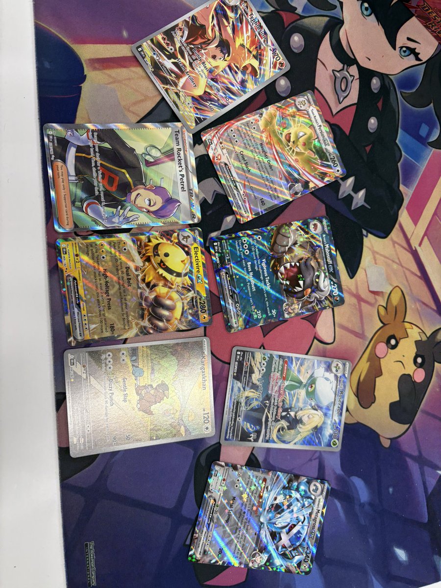 DR_Amaryllis's tweet image. Did my pulls eat chat? (I know nothing about pokemon)