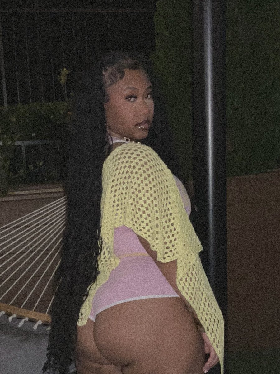 444 (@naymychelle) on Twitter photo 