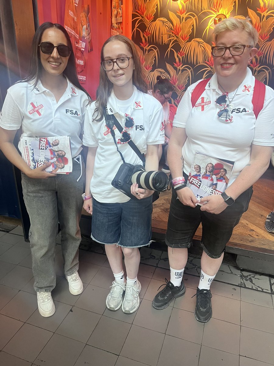 Huge THANK YOU to our volunteer team for their work across match day one.

They brought the energy, the vibes, the skills&amp;mostly importantly they brought you some info across the day. 

Look out for them on match day two, they will be around Zurich with our supporters guide. 😊