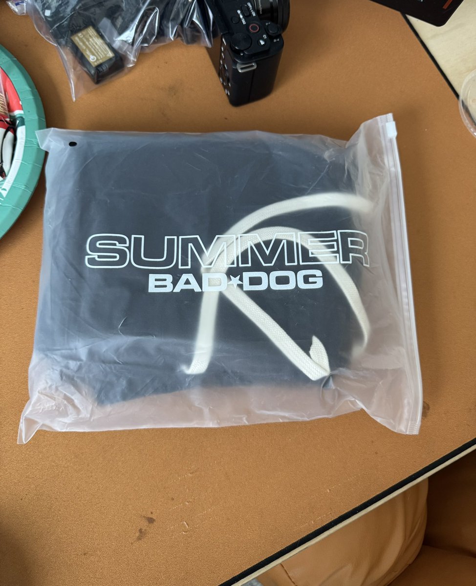 Tysm <a href="/whitedogthing/">kingo 🔜 mff & ane</a> :)
These fucking rock