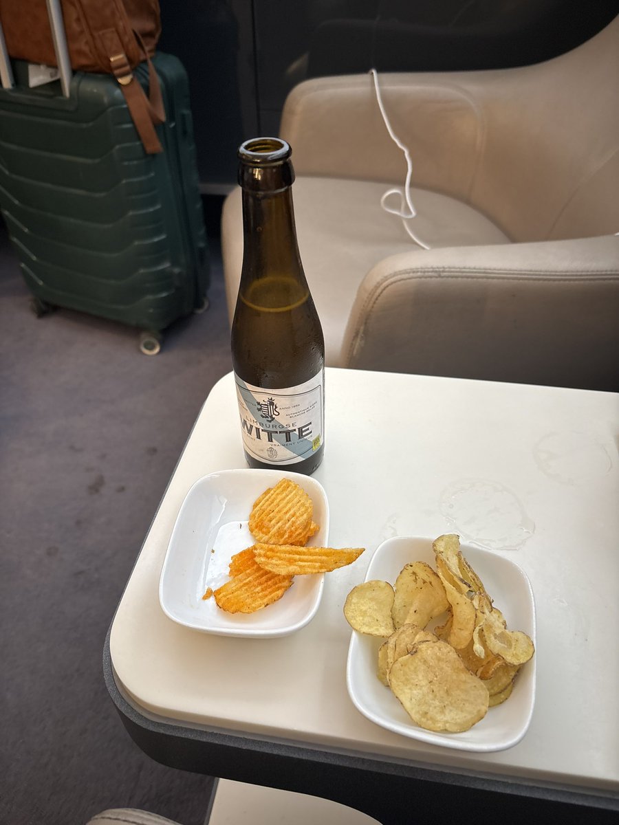 Eurostar three hours late in Brussels. Nearly starved to death and completely dehydrated in the Eurostar Lounge. Never got treated worse! #imc2025 #imcleeds
